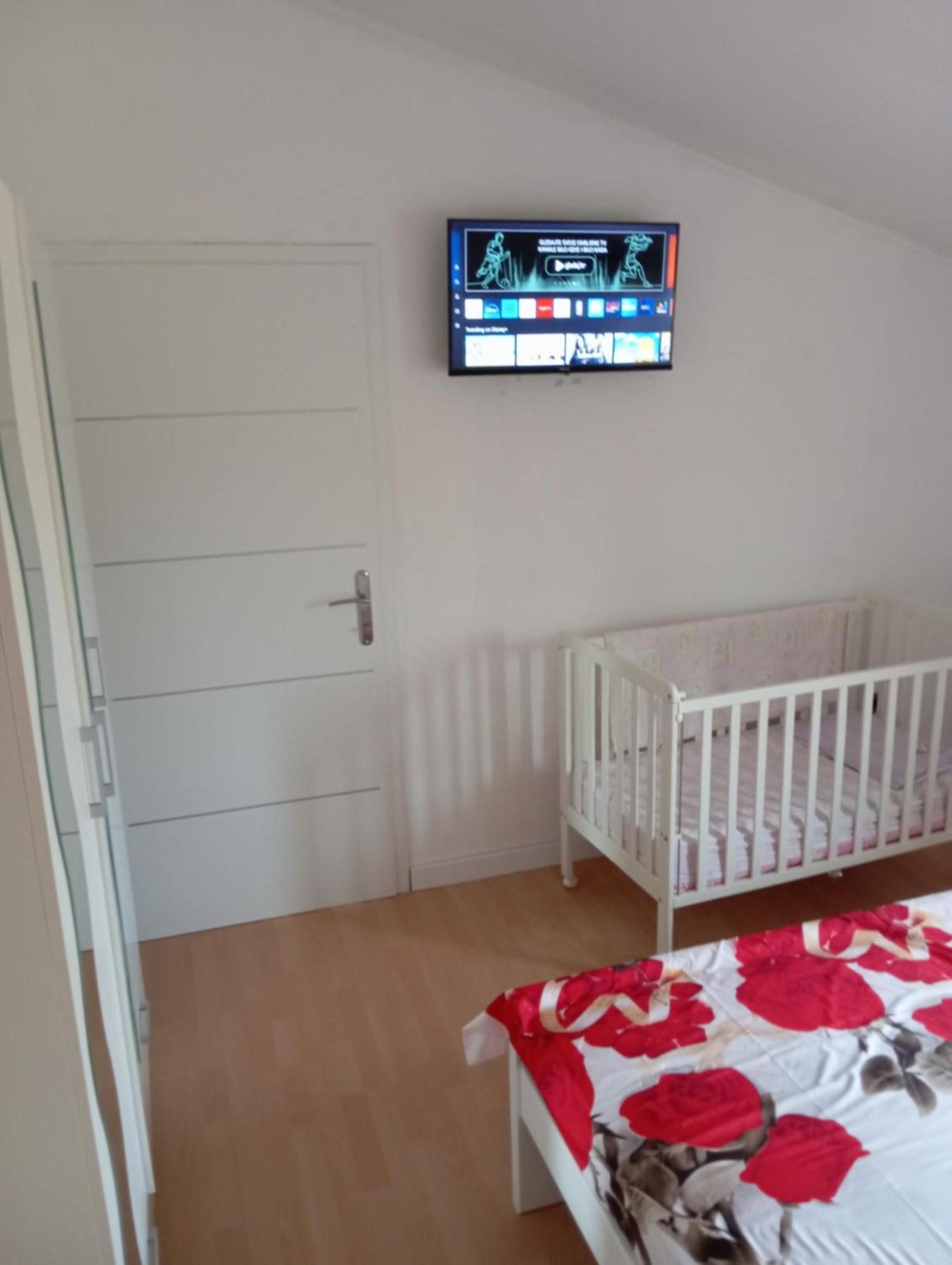 Apartman Lana Lozovac Exterior foto